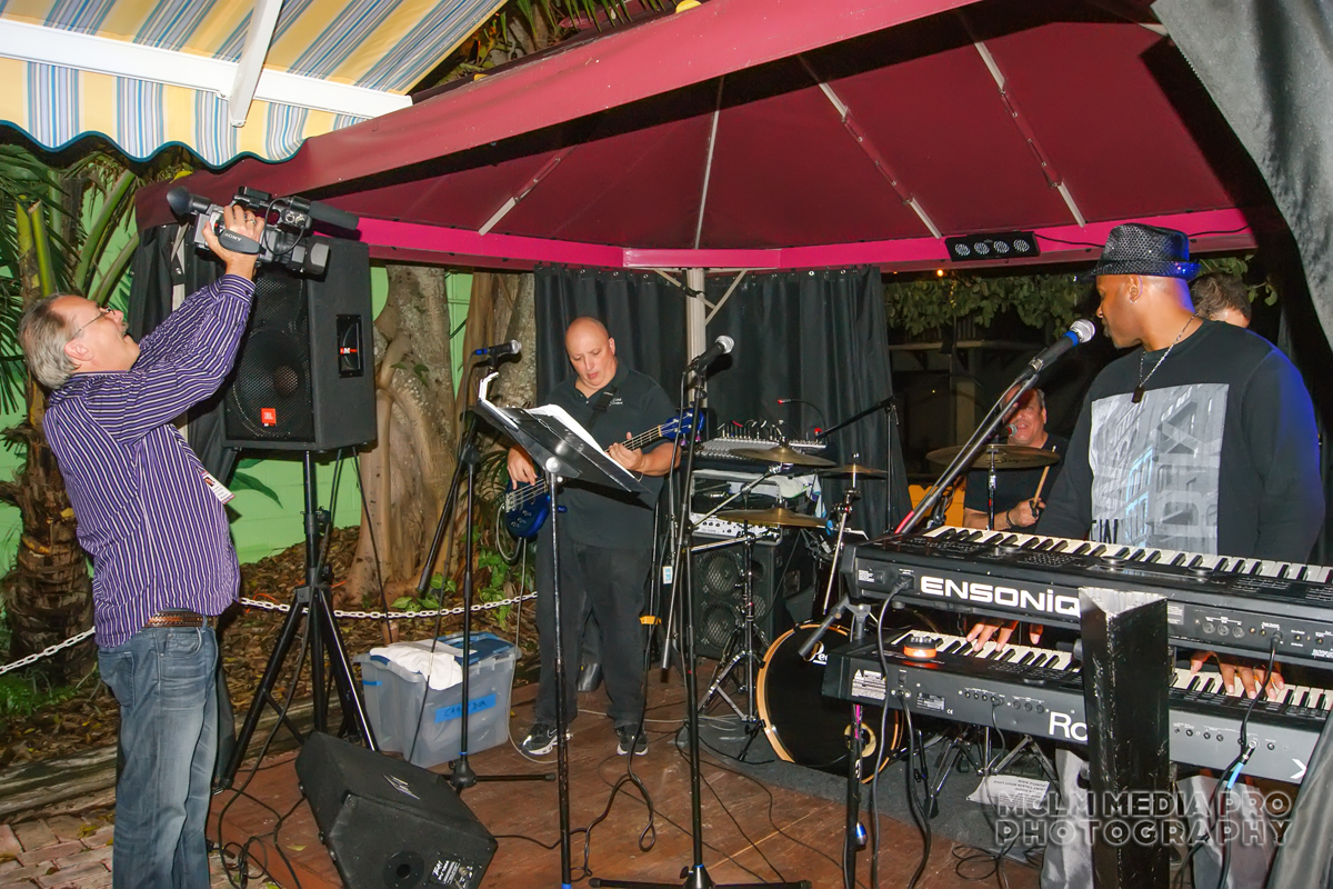 Fullhouse Entertainment Co Party Music. MCLM Media Pro Social Media Marketing and Video Production on the Treasure Coast. Martin County Lifestyle Magazine, Stuart, Florida