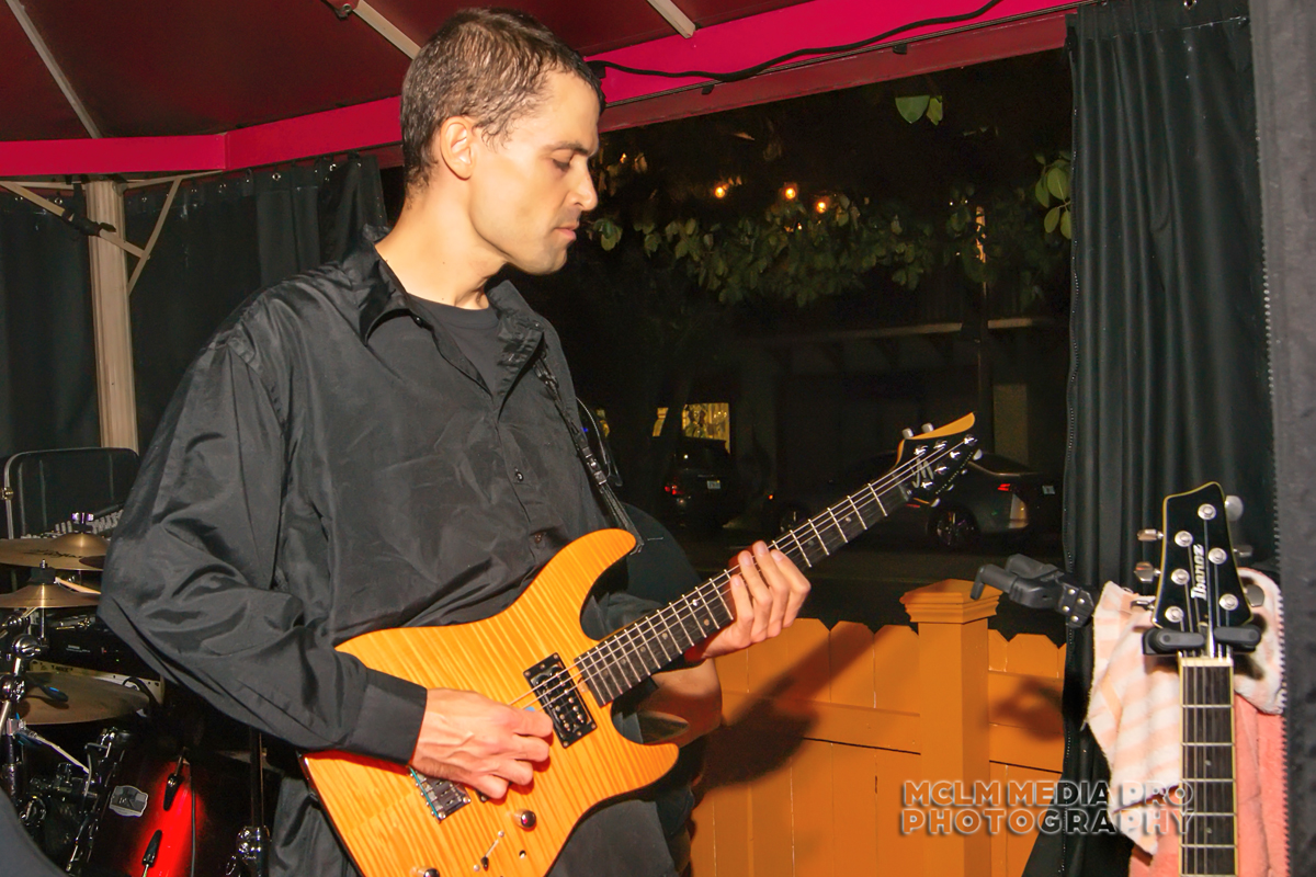 Fullhouse Entertainment Co Party Music. MCLM Media Pro Social Media Marketing and Video Production on the Treasure Coast. Martin County Lifestyle Magazine, Stuart, Florida